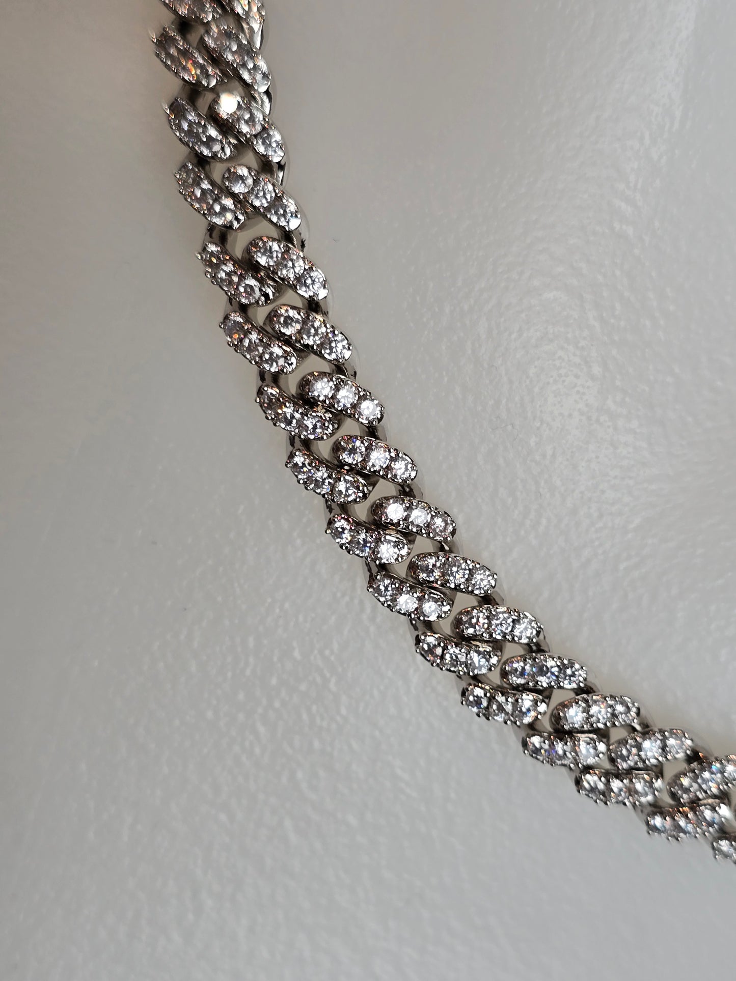 The Signture "Qorn"Essential 8mm Miami Cuban Iced-Out High Shine Links.5X PLATING