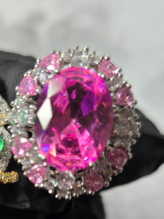 18k over mix metal Pink Halo  adjustable ring. Jumbo Carats