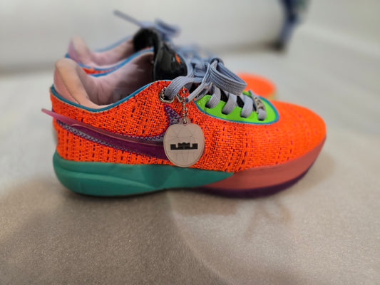 Nike LeBron 20 Chosen 1. Size 5-5.5y Big kids/Women Color:Total Orange-Vivid Purple-Green