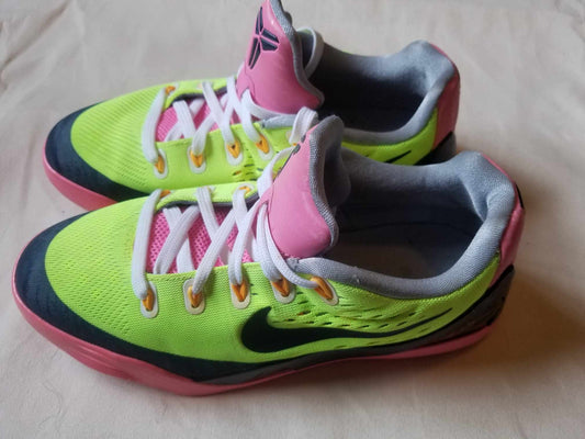 Nike Kobe 9 EM GS "Volt Pink Glow" – Size 5.5Y Big kids/women (Women’s 6.5-7)