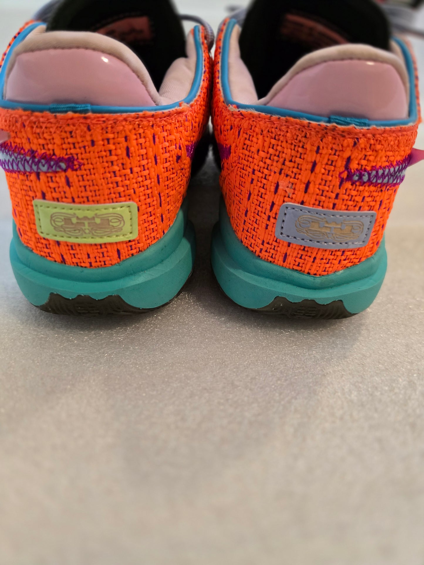Nike LeBron 20 Chosen 1. Size 5-5.5y Big kids/Women Color:Total Orange-Vivid Purple-Green