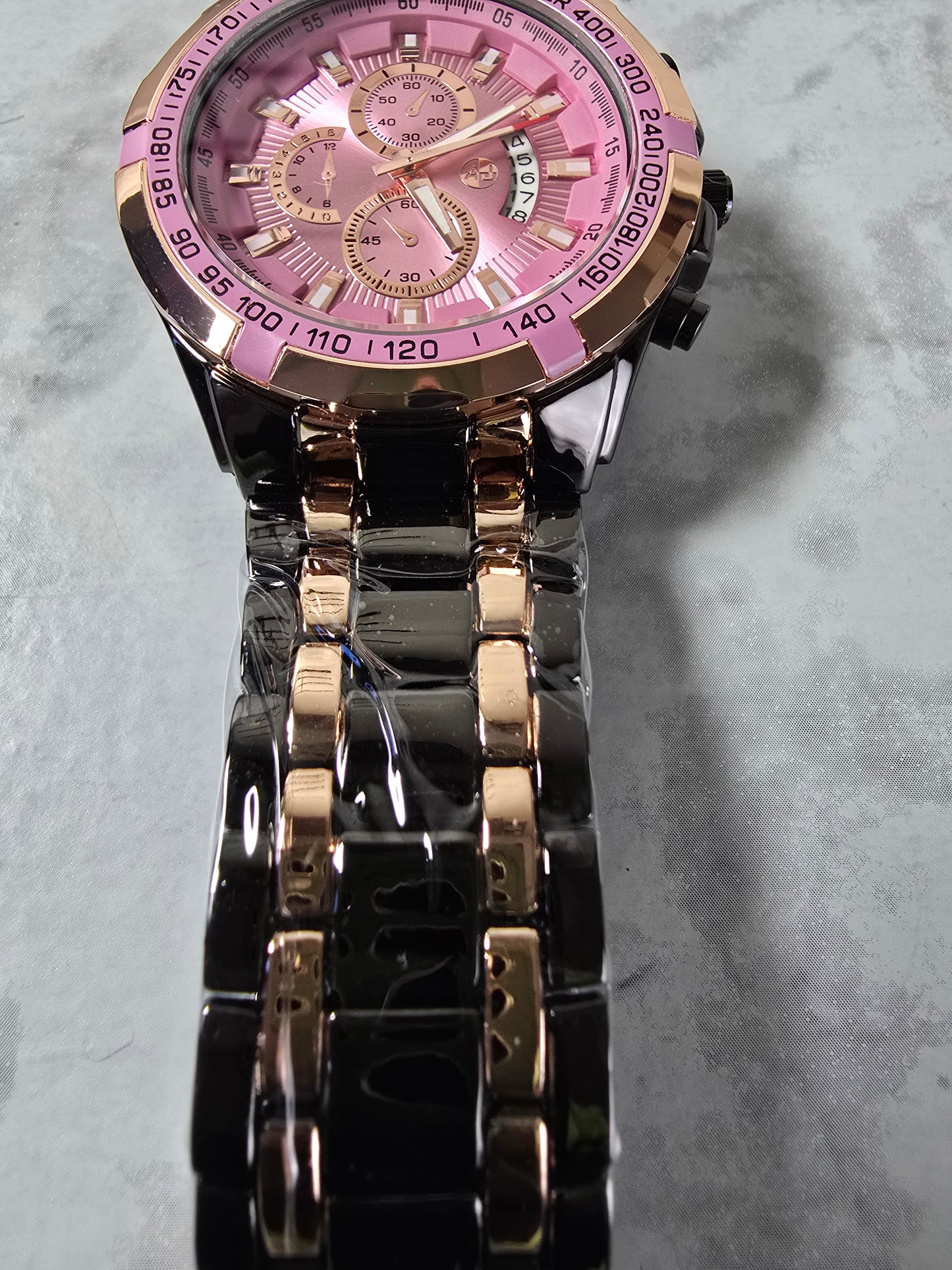 45mm Chronograph-Style Watch with Tachymeter Bezel.