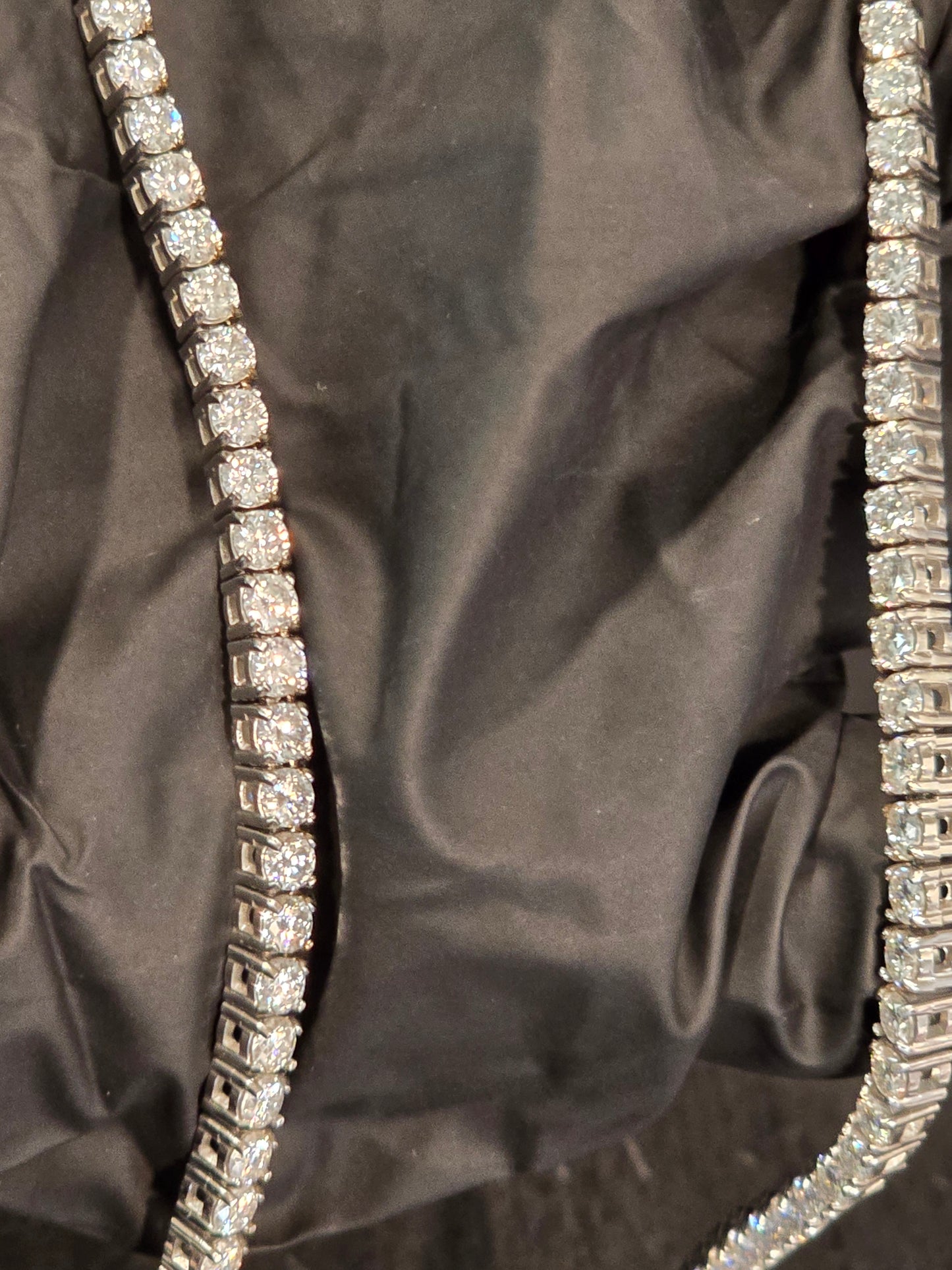 Qorn Signature Series 3mm Moissanite Tennis Chain (18") — Flawless FL D-Color 3EX