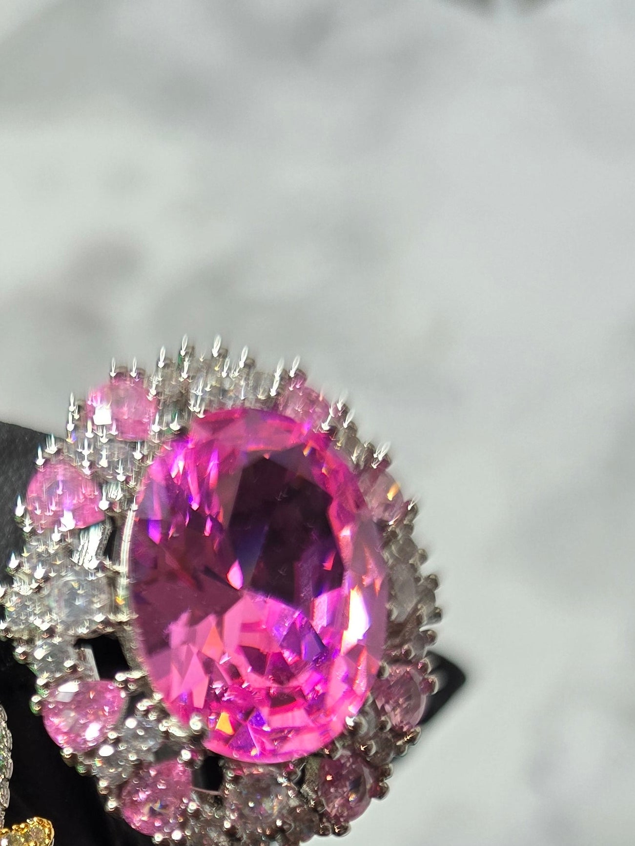 18k over mix metal Pink Halo  adjustable ring. Jumbo Carats