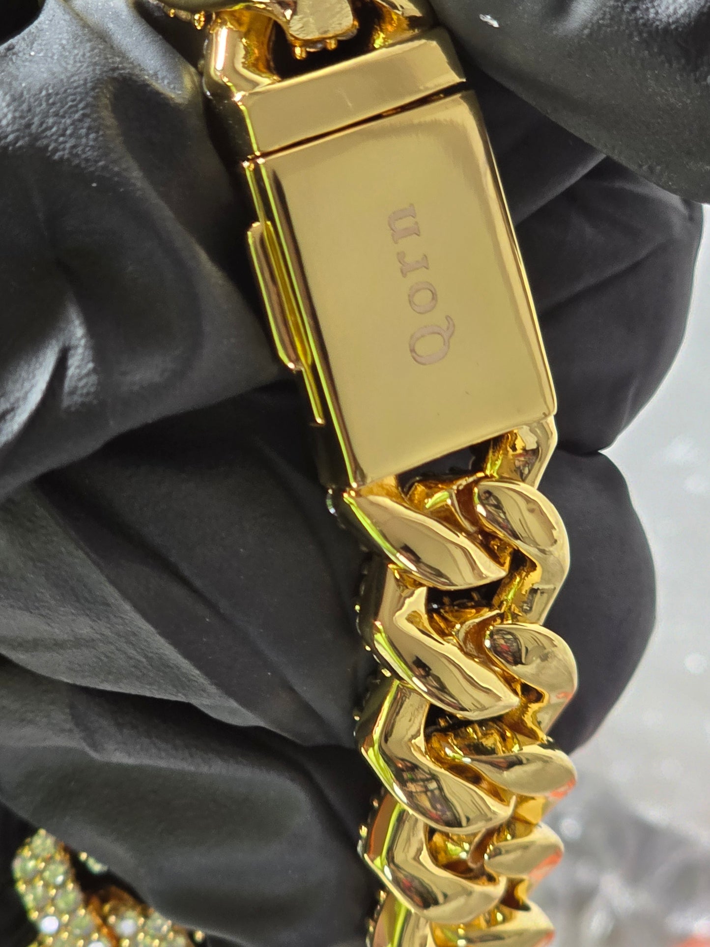 The Signature"Qorn" Heavy Hitter Cubana  Multi-Row Iced- Out links 5X PLATING