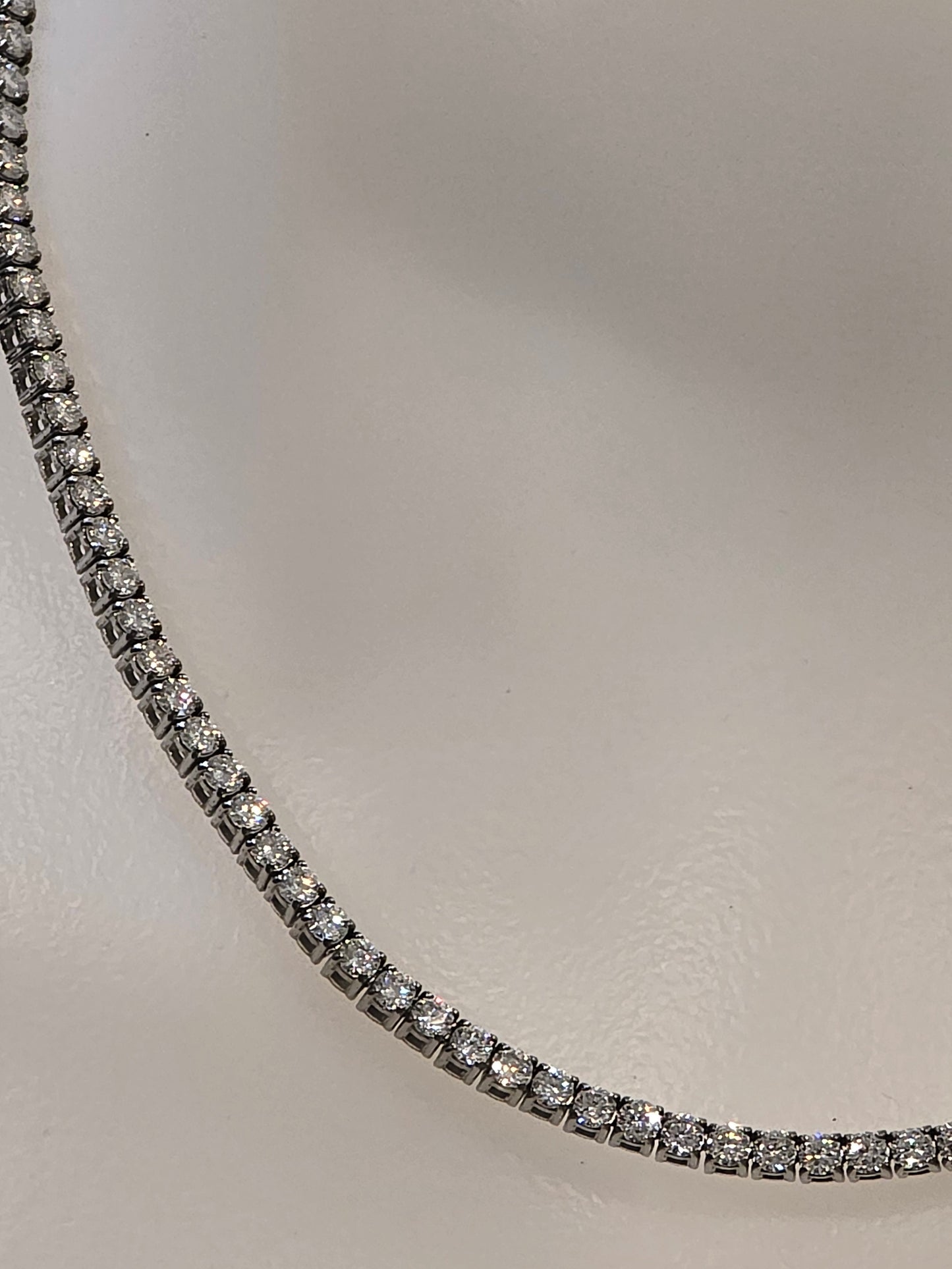 Qorn Signature Series 3mm Moissanite Tennis Chain (18") — Flawless FL D-Color 3EX
