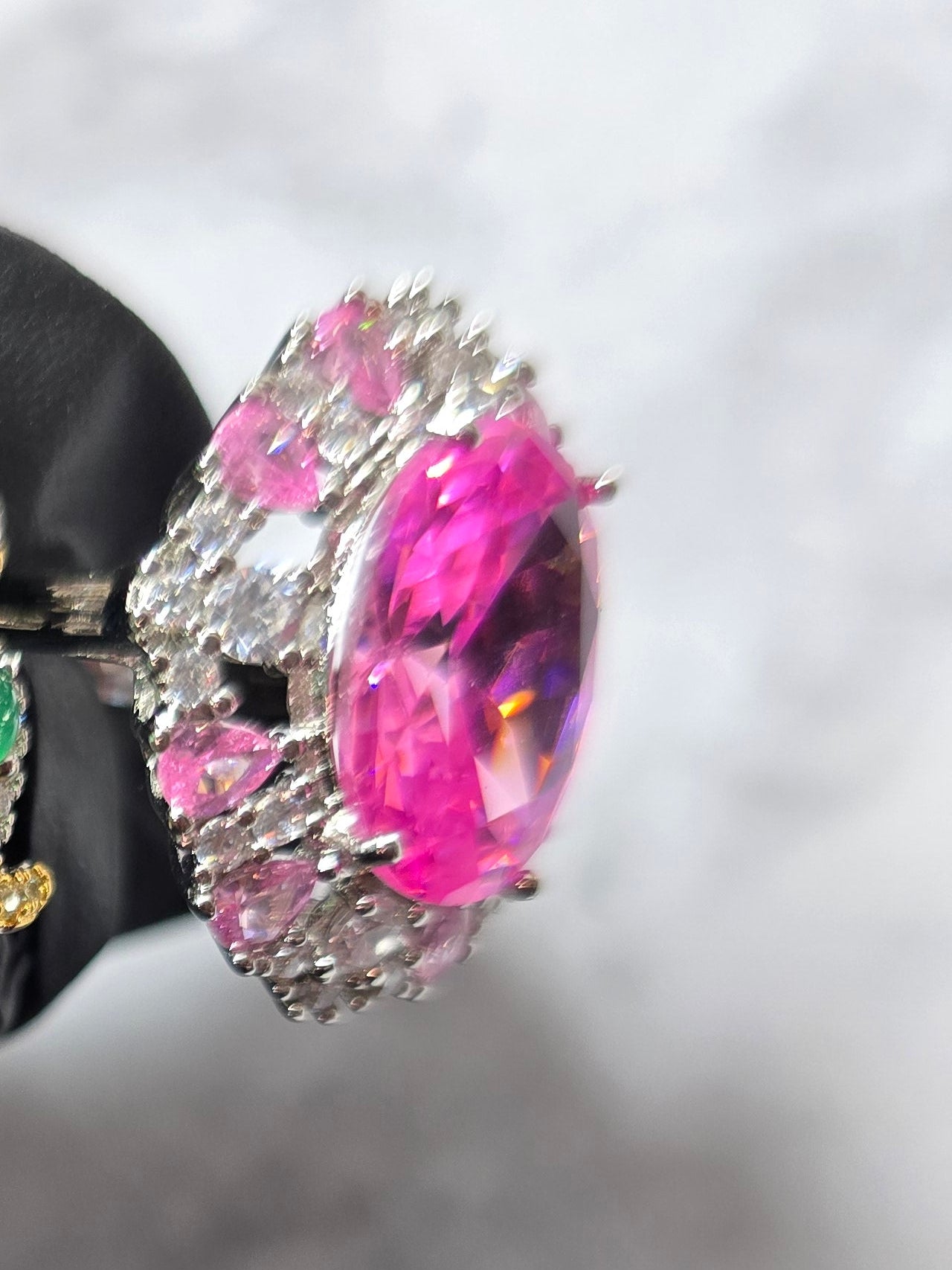 18k over mix metal Pink Halo  adjustable ring. Jumbo Carats