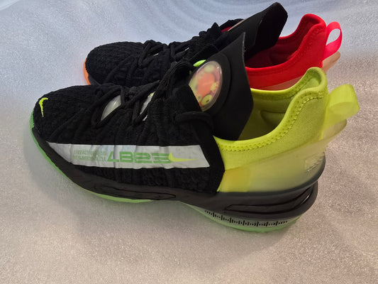 Nike LEBRON 18, Size 6y(GS) , Color Black,orange, and yellow. Multicolor. 6-6.5y.Big kids/women. Pre Owned
