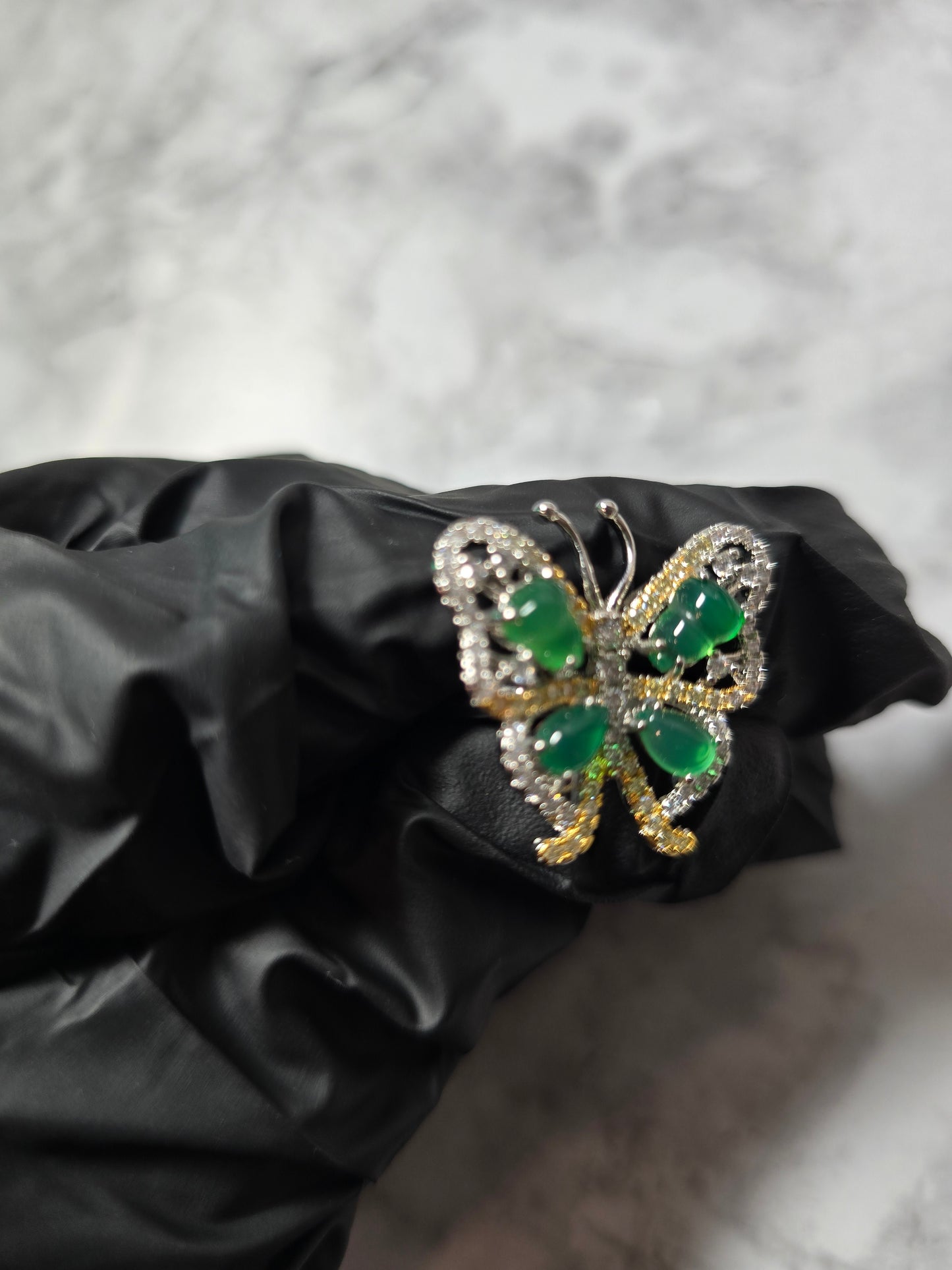 Premium 18k plating   Jumbo Butterfly adjustable ring