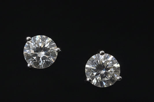 New 925 Sterling Silver Moissanite Stud Earrings (1.56 CTW, VVS-D Color 7mm)